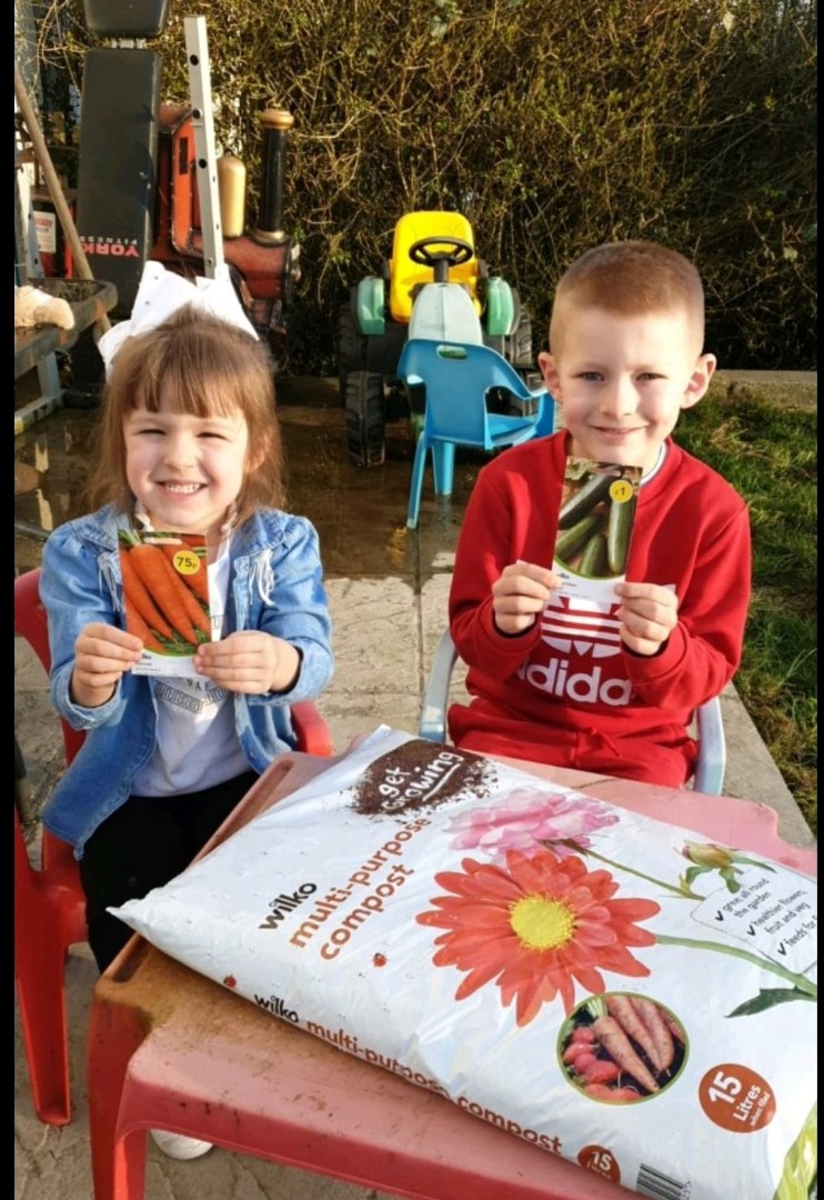 Home Learning and Working (26).jpg